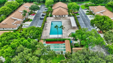 8137 Windgate Drive Boca Raton FL 33496