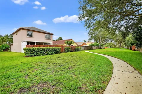 7553 Savannah Lane Lake Worth FL 33463