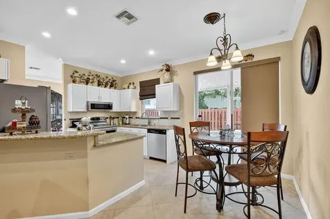 7553 Savannah Lane Lake Worth FL 33463