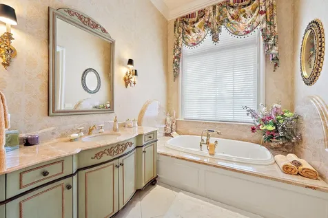 2330 Seven Oaks Lane Palm Beach Gardens FL 33410