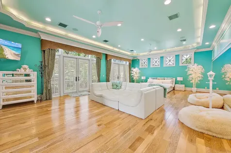 2330 Seven Oaks Lane Palm Beach Gardens FL 33410
