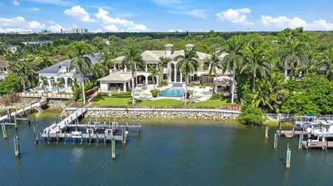 2330 Seven Oaks Lane Palm Beach Gardens FL 33410