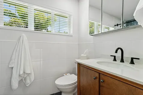 400 Kings Lynn Delray Beach FL 33444