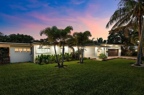 400 Kings Lynn Delray Beach FL 33444