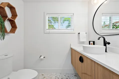 400 Kings Lynn Delray Beach FL 33444