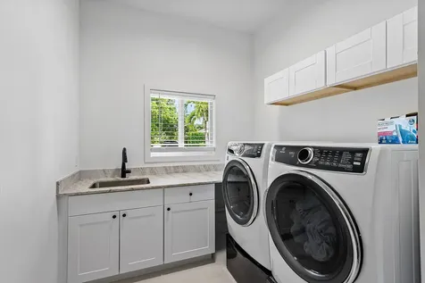 400 Kings Lynn Delray Beach FL 33444