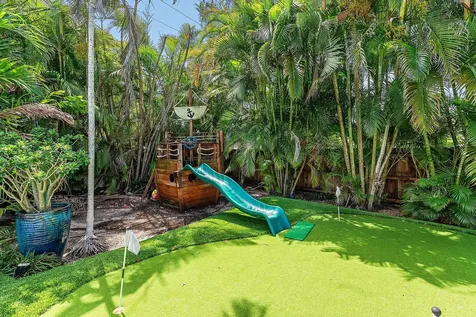 400 Kings Lynn Delray Beach FL 33444