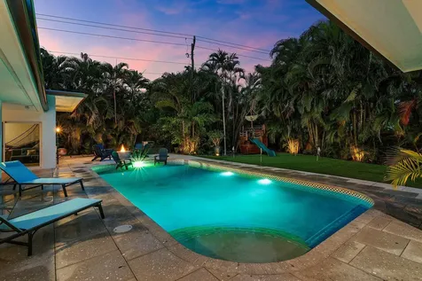 400 Kings Lynn Delray Beach FL 33444