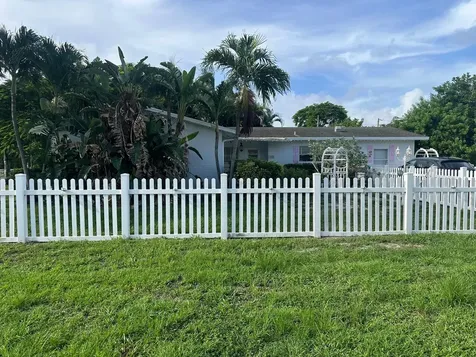 200 Nw 9th Street Boca Raton FL 33432