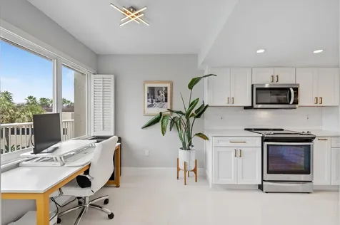 3908 S Ocean Boulevard Highland Beach FL 33487
