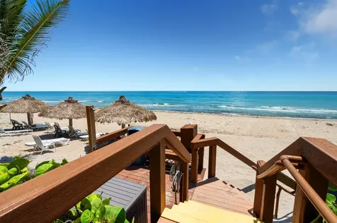 3908 S Ocean Boulevard Highland Beach FL 33487