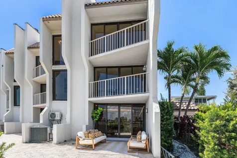 1222 Hillsboro Mile Hillsboro Beach FL 33062