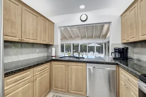 902 Foxpointe Circle Delray Beach FL 33445