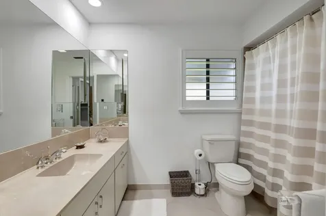 902 Foxpointe Circle Delray Beach FL 33445
