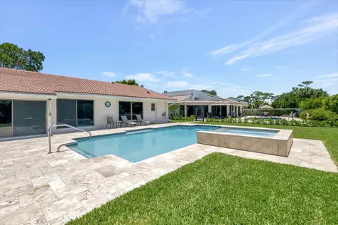 902 Foxpointe Circle Delray Beach FL 33445