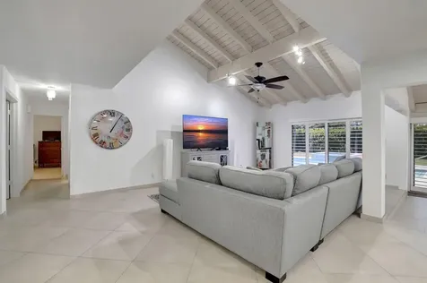 902 Foxpointe Circle Delray Beach FL 33445