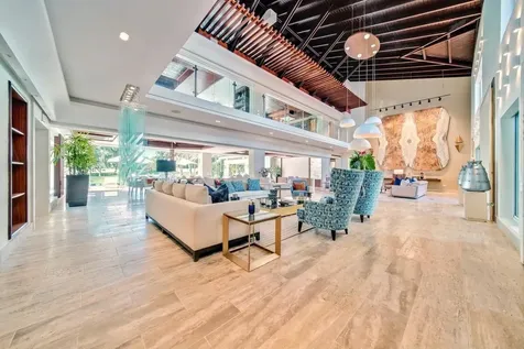14 00 Casa De Campo DR 22000