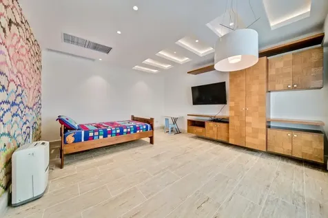 14 00 Casa De Campo DR 22000