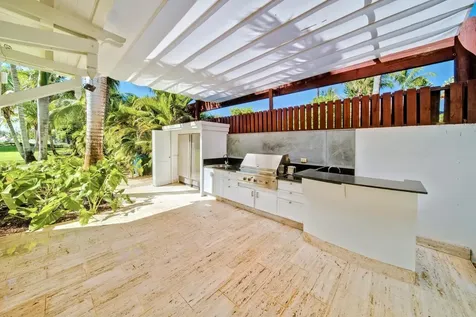 14 00 Casa De Campo DR 22000