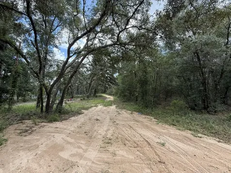 138 SE 8th Avenue Interlachen FL 32148