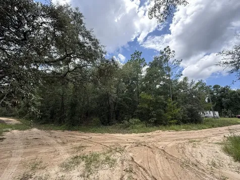 138 SE 8th Avenue Interlachen FL 32148