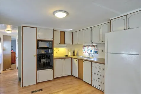 410 Osprey Drive Barefoot Bay FL 32976