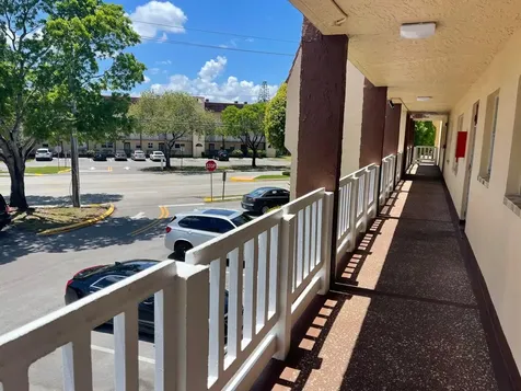 8901 Sunrise Lakes Boulevard Sunrise FL 33322