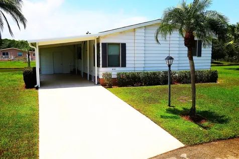 8191 Buckthorn Circle Port Saint Lucie FL 34952