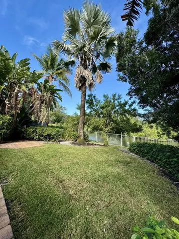 10366 Buena Ventura Drive Boca Raton FL 33498