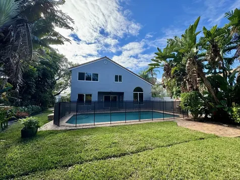 10366 Buena Ventura Drive Boca Raton FL 33498