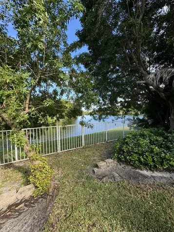 10366 Buena Ventura Drive Boca Raton FL 33498