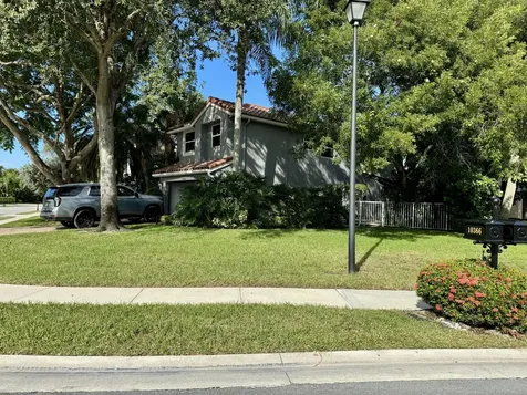 10366 Buena Ventura Drive Boca Raton FL 33498