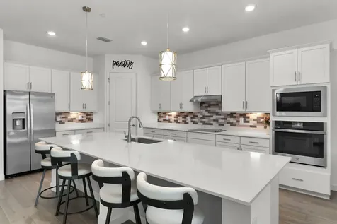 17190 Serengeti Circle Alva FL 33920