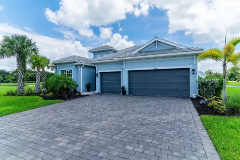 17190 Serengeti Circle Alva FL 33920