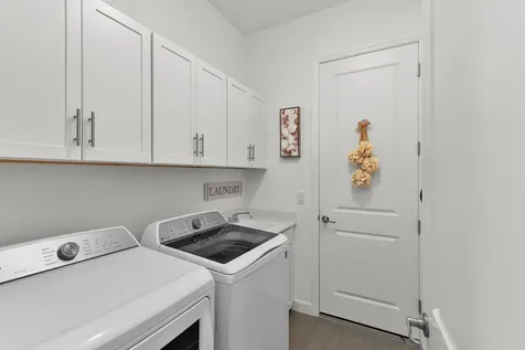 17190 Serengeti Circle Alva FL 33920