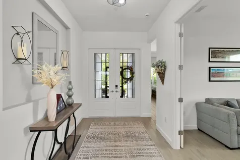 17190 Serengeti Circle Alva FL 33920