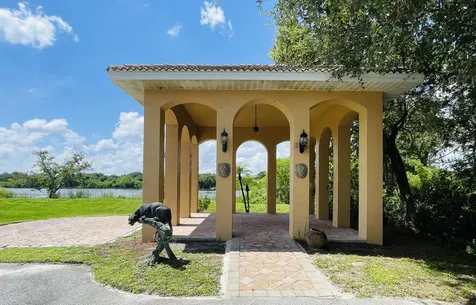 17190 Serengeti Circle Alva FL 33920