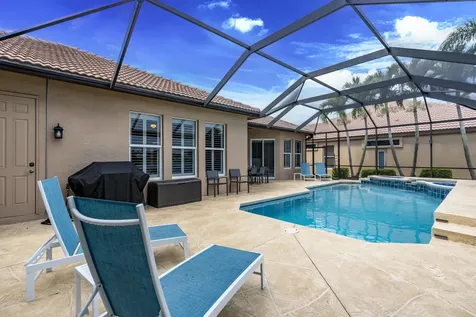 918 Sw Grand Reserves Boulevard Port Saint Lucie FL 34986