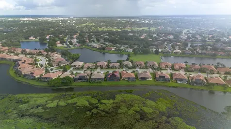 918 Sw Grand Reserves Boulevard Port Saint Lucie FL 34986