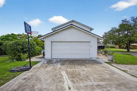16229 Rustic Road Road Wellington FL 33470