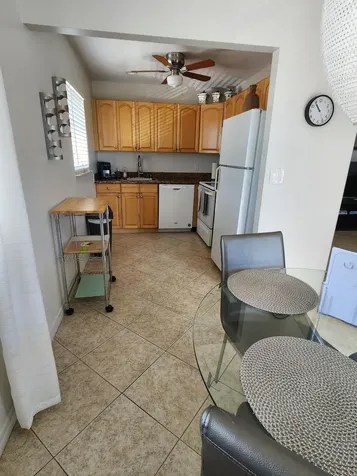 148 Tuscany B Delray Beach FL 33446
