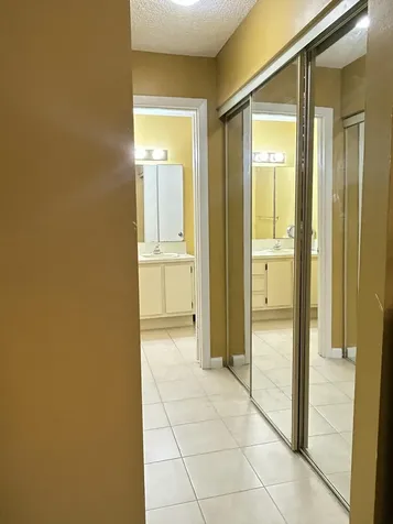 391 Springdale Circle Palm Springs FL 33461
