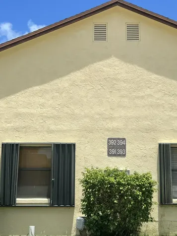 391 Springdale Circle Palm Springs FL 33461