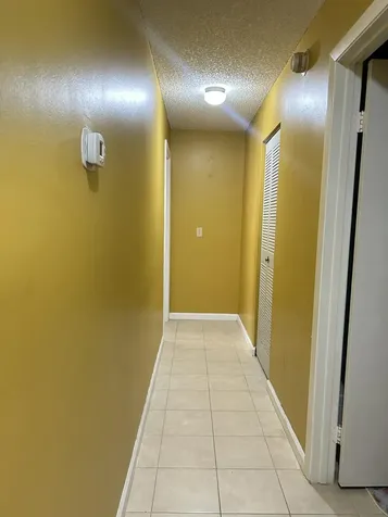 391 Springdale Circle Palm Springs FL 33461