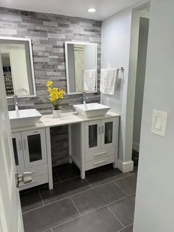 21 Lake Arbor Drive Palm Springs FL 33461