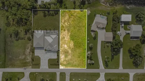 18742 Crosswind Avenue North Fort Myers FL 33917