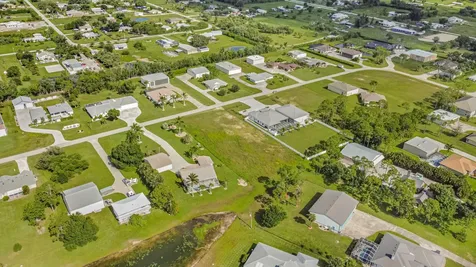 18742 Crosswind Avenue North Fort Myers FL 33917