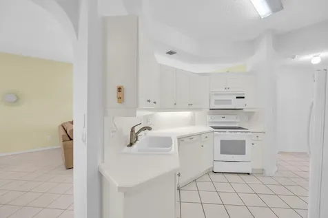 10172 Andover Coach Circle Lake Worth FL 33449