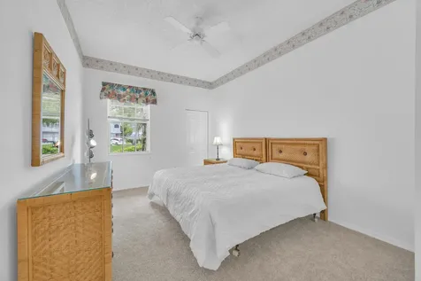 10172 Andover Coach Circle Lake Worth FL 33449