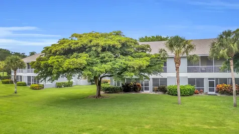 10172 Andover Coach Circle Lake Worth FL 33449